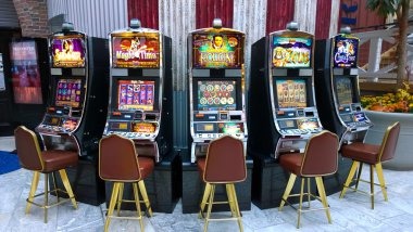 Live Dadu Online table with dice roll display and betting interface